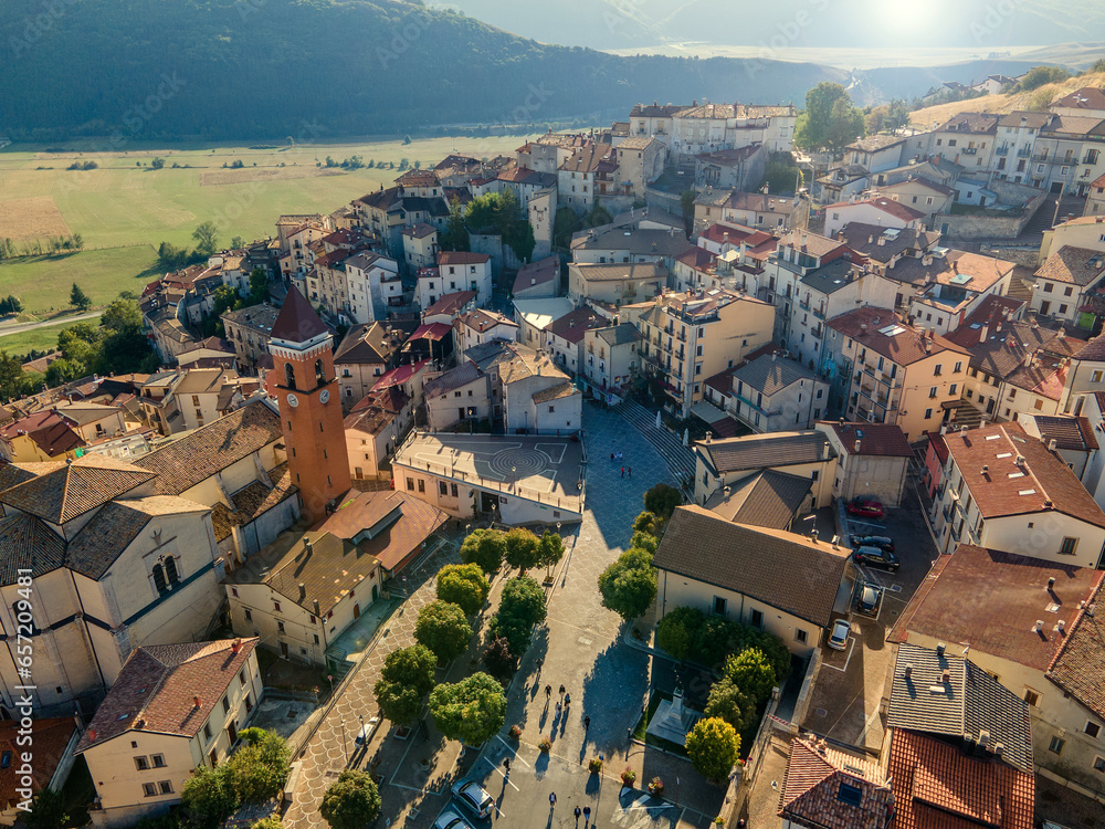 Obraz premium Aerial view of a small town on a mountainside in central Italy, a tourist destination in Europe