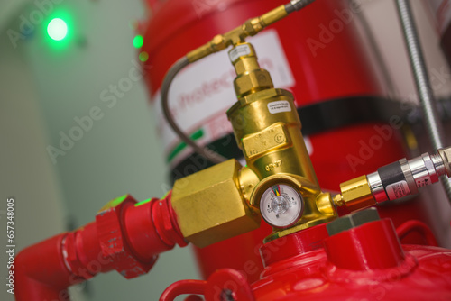Clean agent fire suppression system used in data centers, backup battery rooms, electrical rooms (under 400 volts), sub-floors or tape storage libraries.