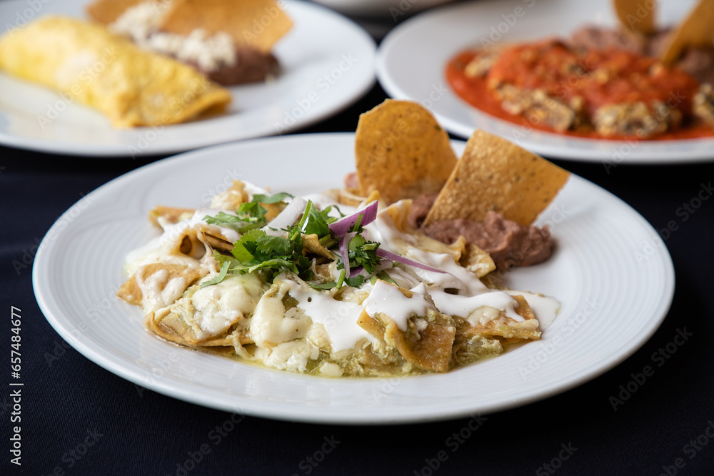 chilaquiles verdes chilaquiles verdes