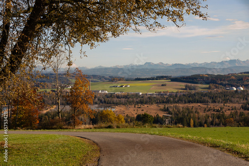 Blick von der Grabener Höhe über das Wurzacher Ried zu den Alpen photo