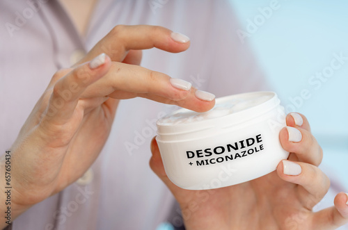 Desonide + Miconazole Medical Cream photo