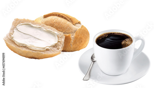 xícara com café expresso acompanhado de pão com cream cheese isolado em fundo transparente photo