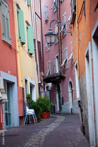 Obraz na płótnie Street view from city Riva del Garda, Lombardy, Italy w salonie