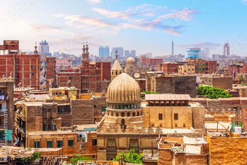 Obraz na płótnie Typical view of Islamic Cairo, mosques and buildings of the capital of Egypt w salonie