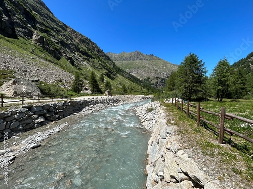 Beautiful Alps and mountain hiking in Italy. 