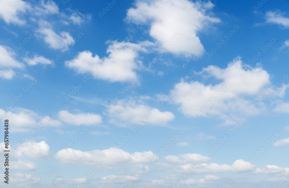 Obraz premium Blue sky with white clouds background