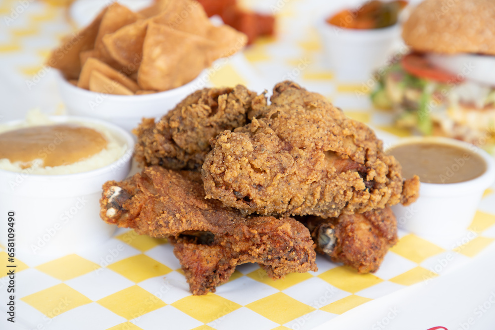 pollo frito pollo frito