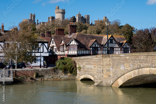 Obraz na płótnie europe, UK, England, Sussex, Arundel castle horizontal w salonie