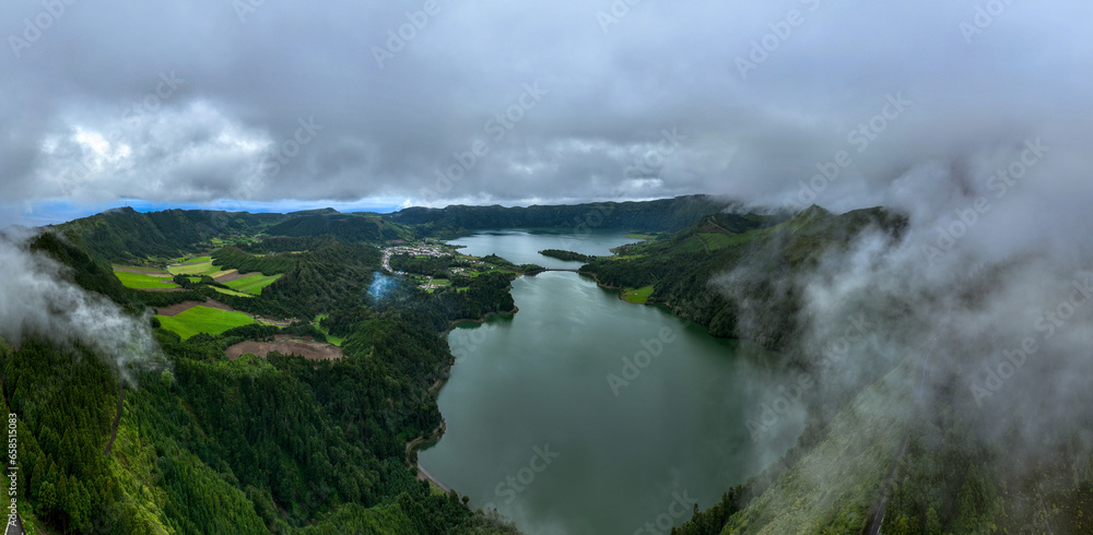 Miradouro da Vista do Rei - Azores, Portugal