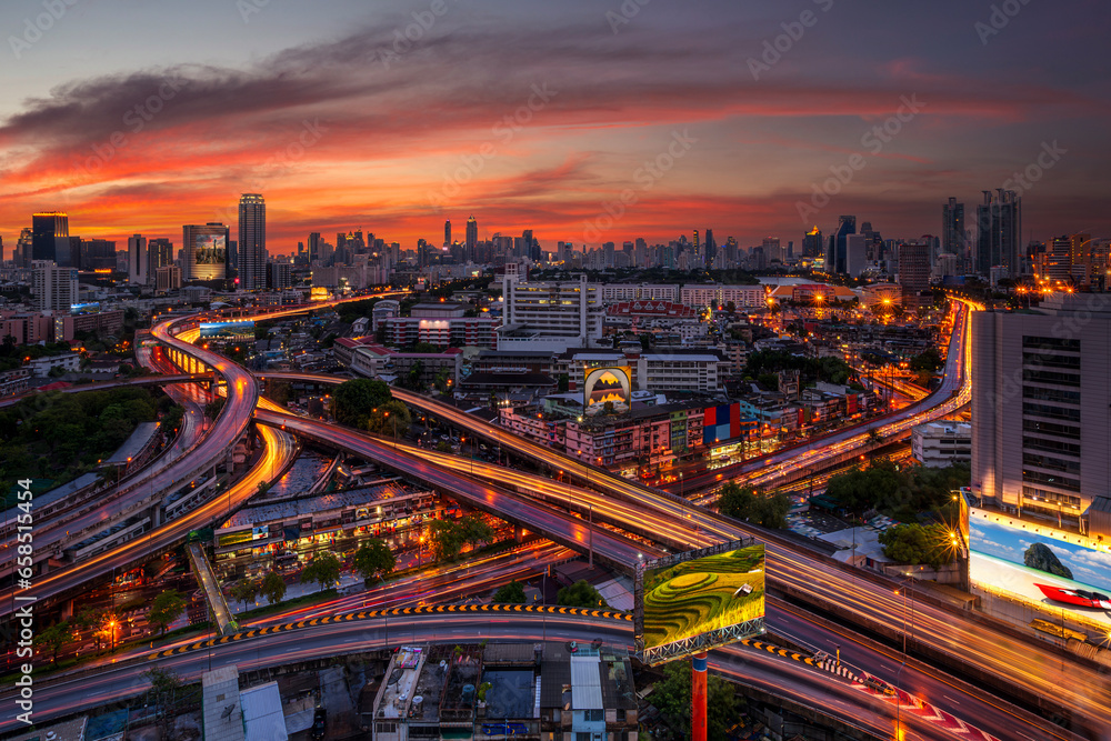 highway from roof top bar  view of Bangkok city - obrazy, fototapety, plakaty 