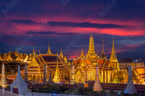 grand palace and wat phra kaew in Bangkok city