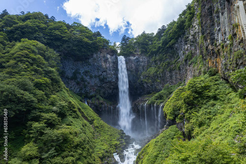 華厳の滝