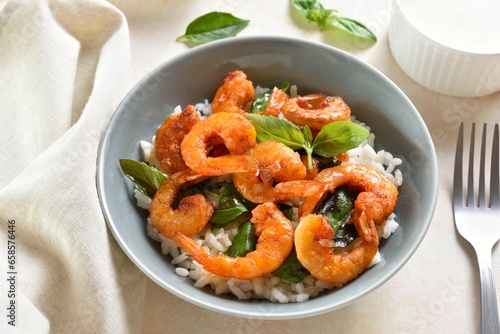 Roasted prawn with basil leaves