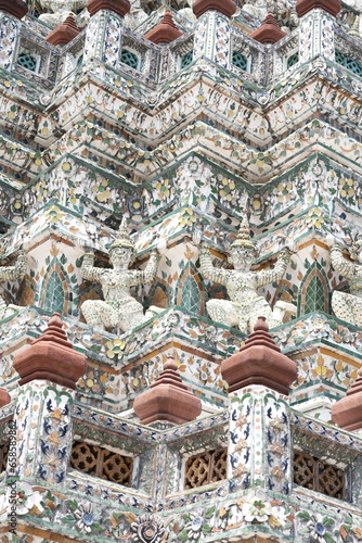 buddhist temple roof