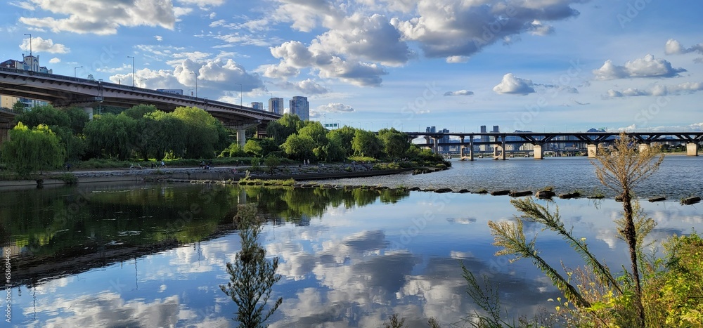 Obraz premium Korean scenery - cloudy waters