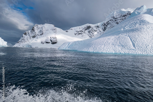 Wallpaper Mural Danco Island, Errara Channel Antarctica Torontodigital.ca