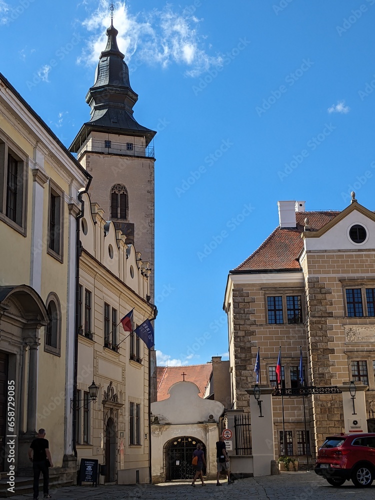 Obraz premium Telc town in the southern Czech Republic.Known for its Italian Renaissance architecture chateau, formerly a Gothic castle,old town square and columns view-UNESCO