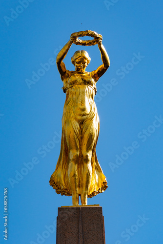 Gëlle Fra, Monument of Remembrance, a war memorial in Luxembourg City photo