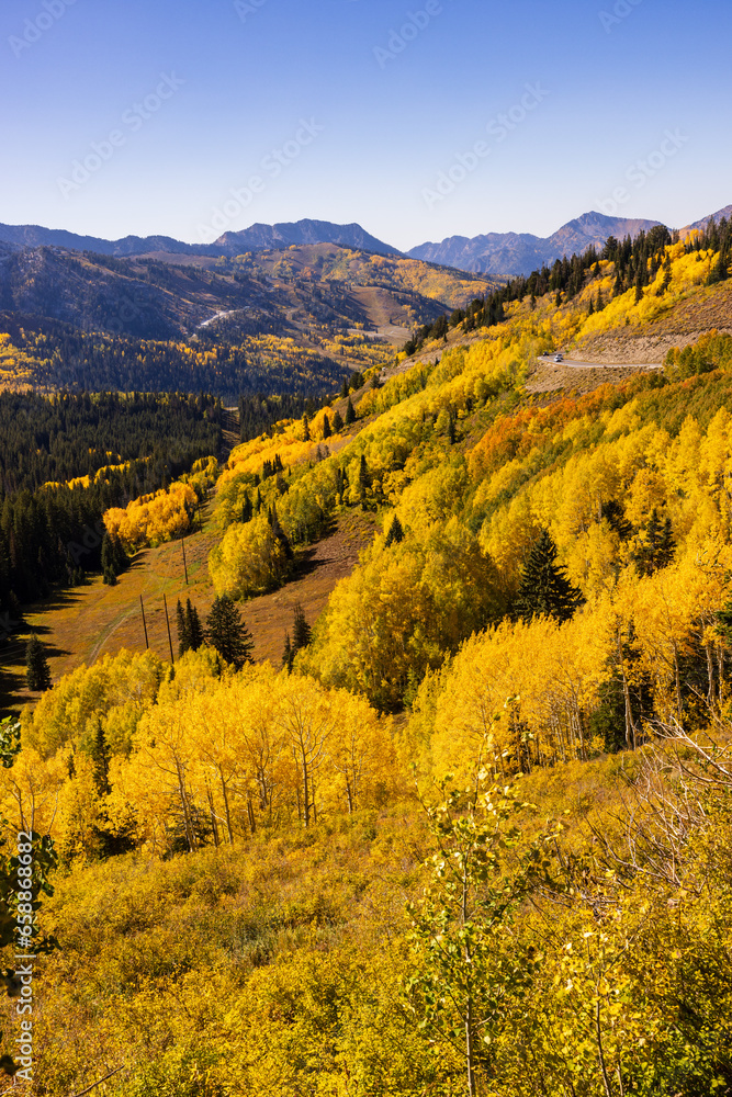 Beautiful Utah mountains in fall