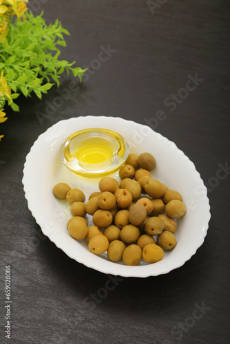 Wallpaper Mural オリーブ Torontodigital.ca