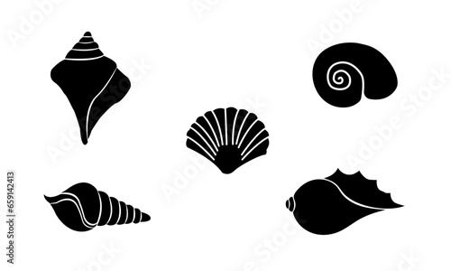 sea shells silhouettes set