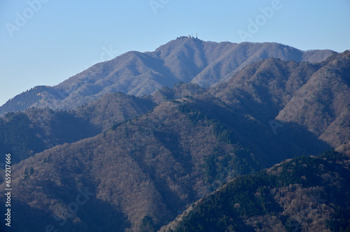 丹沢の相州アルプス 荻野高取山より大山を望む 