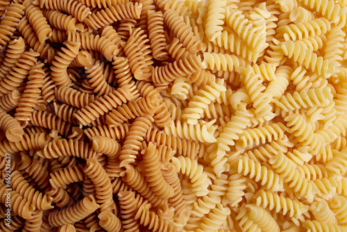 Durum wheat and wholemeal macaroni seen from above