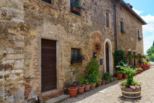 Fototapeta Naklejka Na Ścianę i Meble -  Brolio, historic village in Chianti