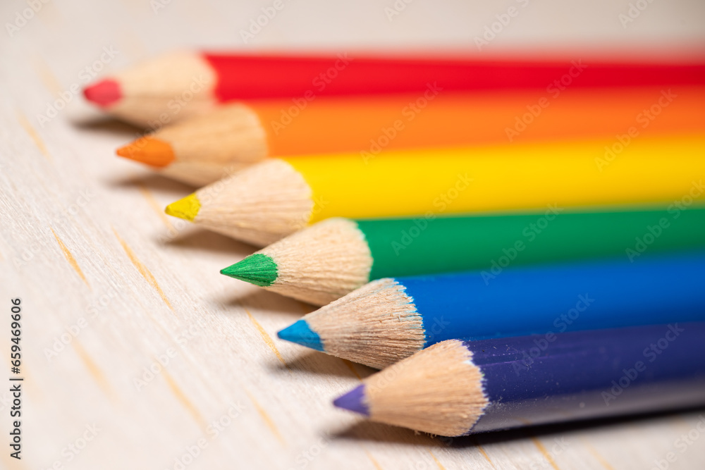 Obraz premium Close up of colorful crayons, LGBTQ（LGBTQ+） community flag colour, rainbow colours