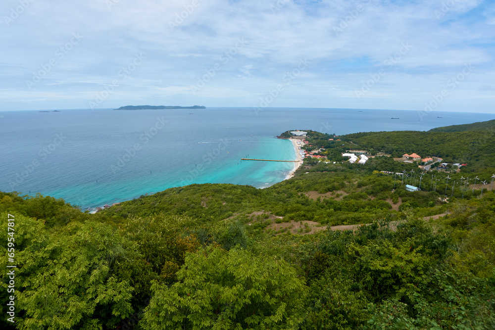 Sea landscape on Koh Larn, Pattaya, Thailand. Sea landscape on Koh Larn, Pattaya, Thailand.