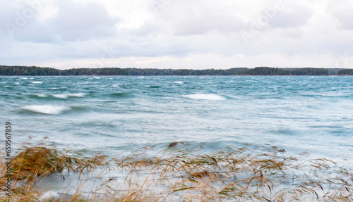 Fotografija Autumn storm in the archipelago