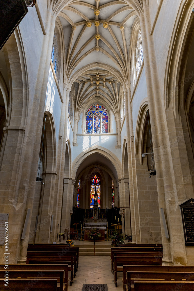 Collégiale Notre-Dame des Marais de Villefranche-sur-Saône