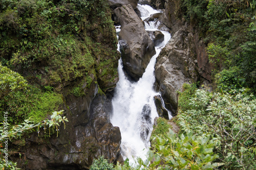 Paisaje ecuatoriano del Cantón Baños, Cascada impresionante en los andes, llamada pailón del diablo. photo