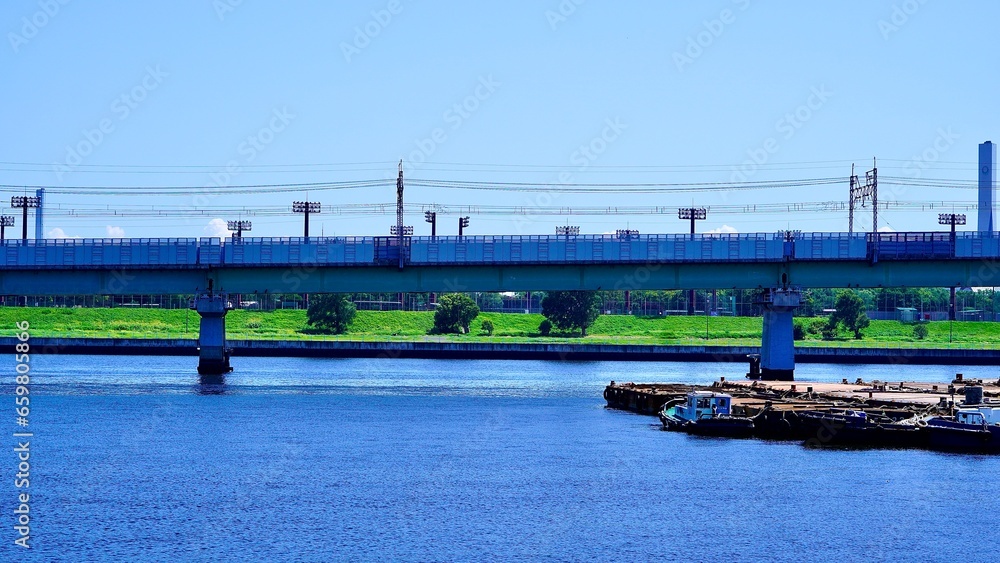 Fototapeta premium 東京都の砂町運河と曙運河