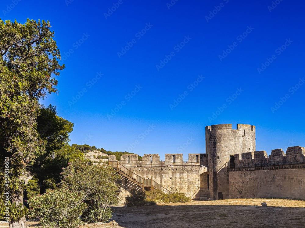 A Virtual Tour of Beaucaire, an Ancient Village in France with a Stunning Street View