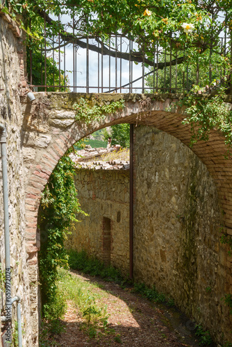 Villa a Sesta, historic village in Chianti photo