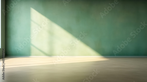 Wunderschönes originelles Hintergrundbild eines leeren Raums mit einem Spiel aus Licht und Schatten an Wand und Boden für Design oder kreative Arbeit. Generiert mit KI © shokokoart