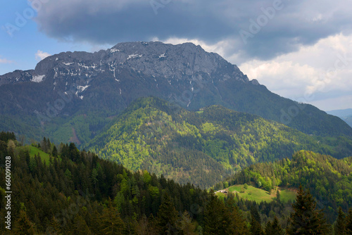 Fototapeta Naklejka Na Ścianę i Meble -  Spectacular scenery of Logarska Dolina (Logar valley), Slovenia, Europe