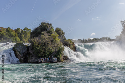 Der Rheinfall bei Schaffhausen in der Schweiz photo