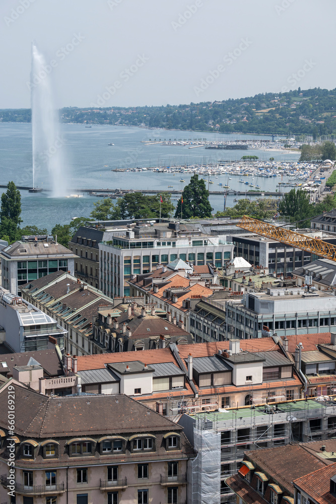 Obraz premium Panoramic view of city of Geneva, Switzerland