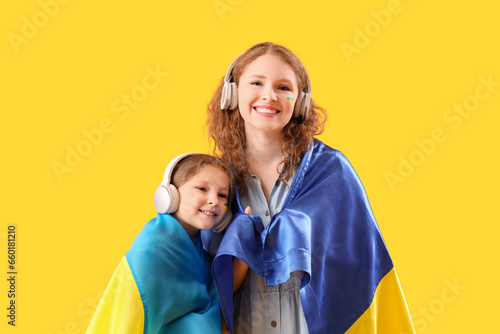 Happy little girl and her m...