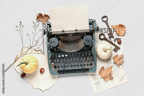 Vintage typewriter, autumn ...