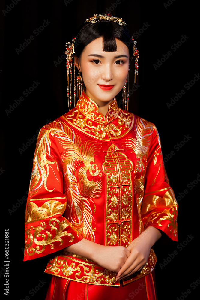Asian ancient beauties wearing red clothes Asian ancient beauties wearing red clothes