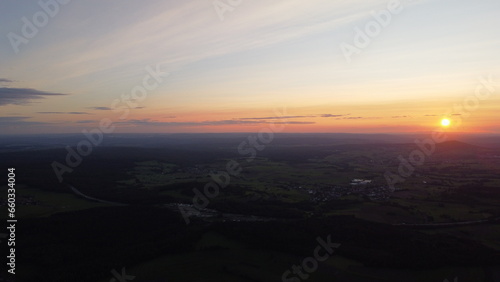 Sonnenuntergang in den schwarzen Bergen der bayrischen Rhön (Geroda) 