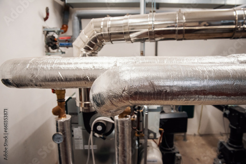 Photos Efficient Insulated Heating Tubes in an Industrial Environment