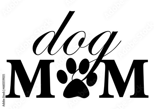 Logo pet friendly. Letras de la palabra dog mom en texto manuscrito con zarpa de perro o gato en lugar de letra o