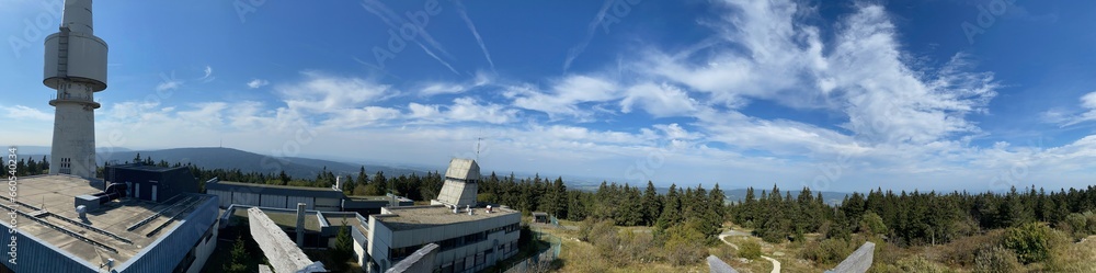 Eine Wanderung vom Ochsenkopf über den Haberstein zum Schneeberg im Fichtelgebirge Eine Wanderung vom Ochsenkopf über den Haberstein zum Schneeberg im Fichtelgebirge