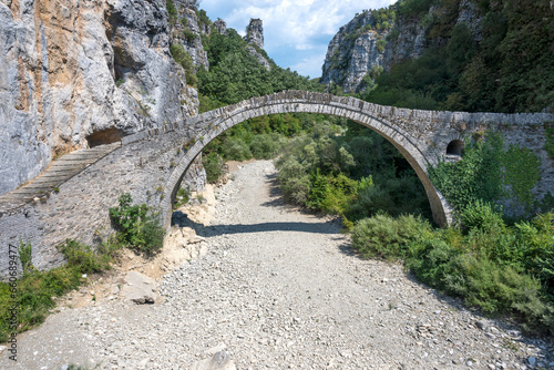 Kokkorou stone bridge, Zagori, Epirus, Greece © Stoyan Haytov