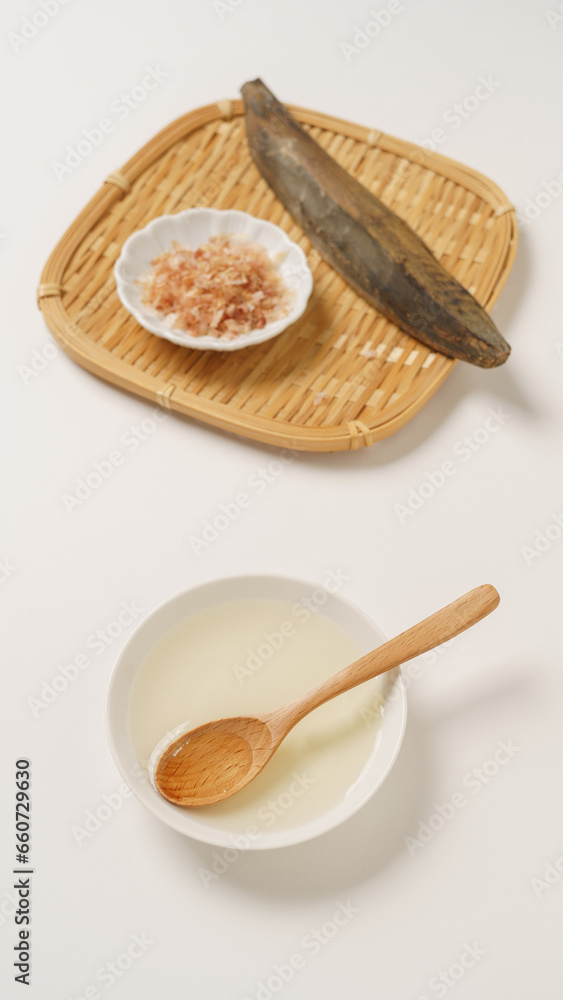 Fototapeta premium 鰹節と削り節・日本の鰹だしイメージ