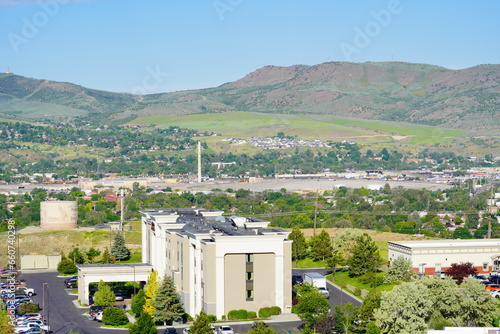 Landscape of house and mountain in city Pocatello in the state of Idaho	 photo